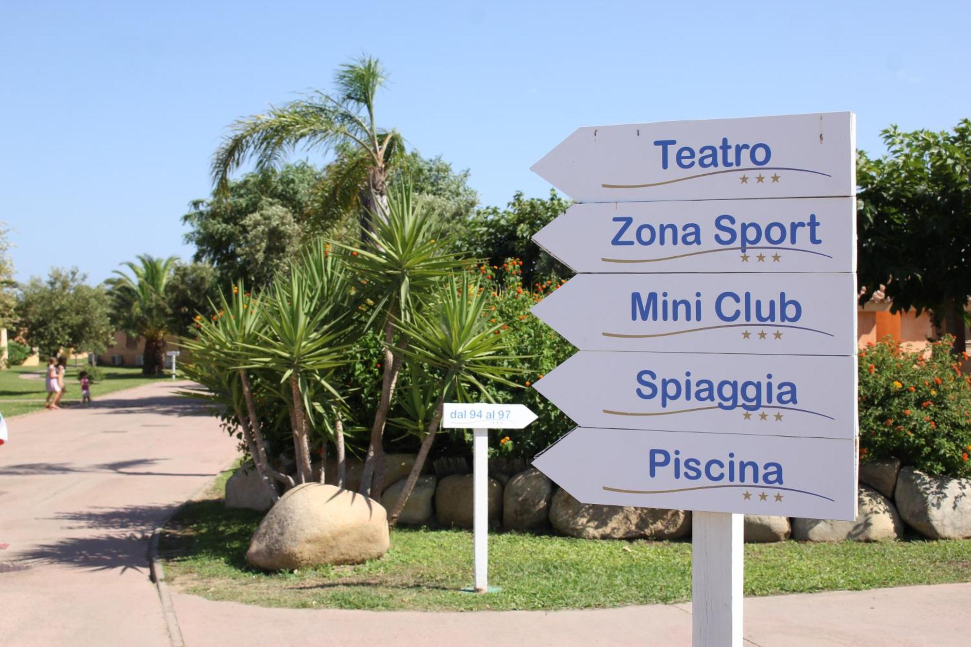 Rey Beach Club Monte Nai Zewnętrze zdjęcie