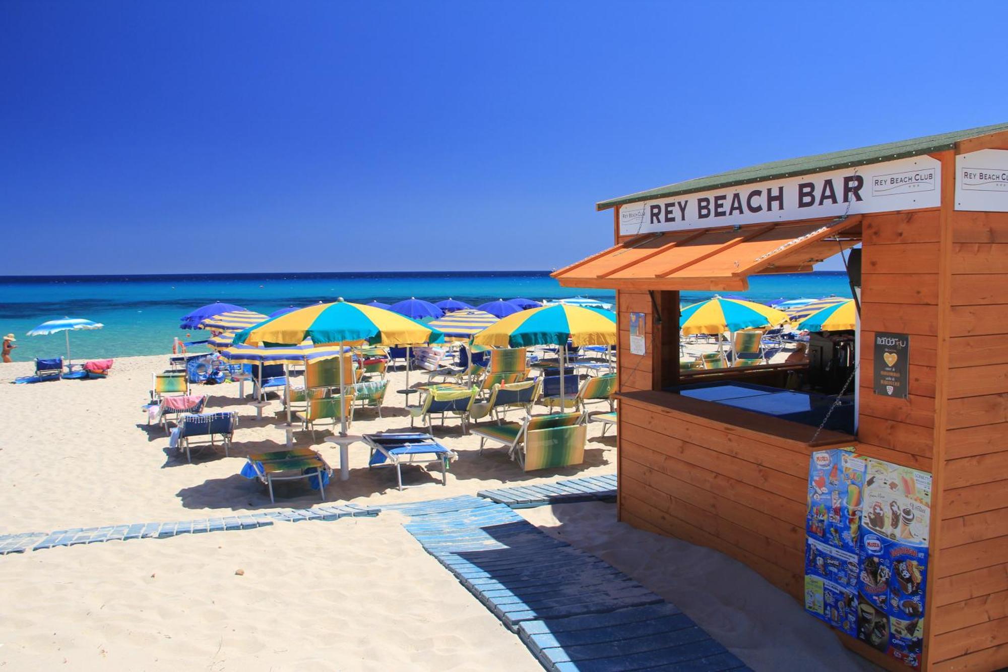 Rey Beach Club Monte Nai Zewnętrze zdjęcie