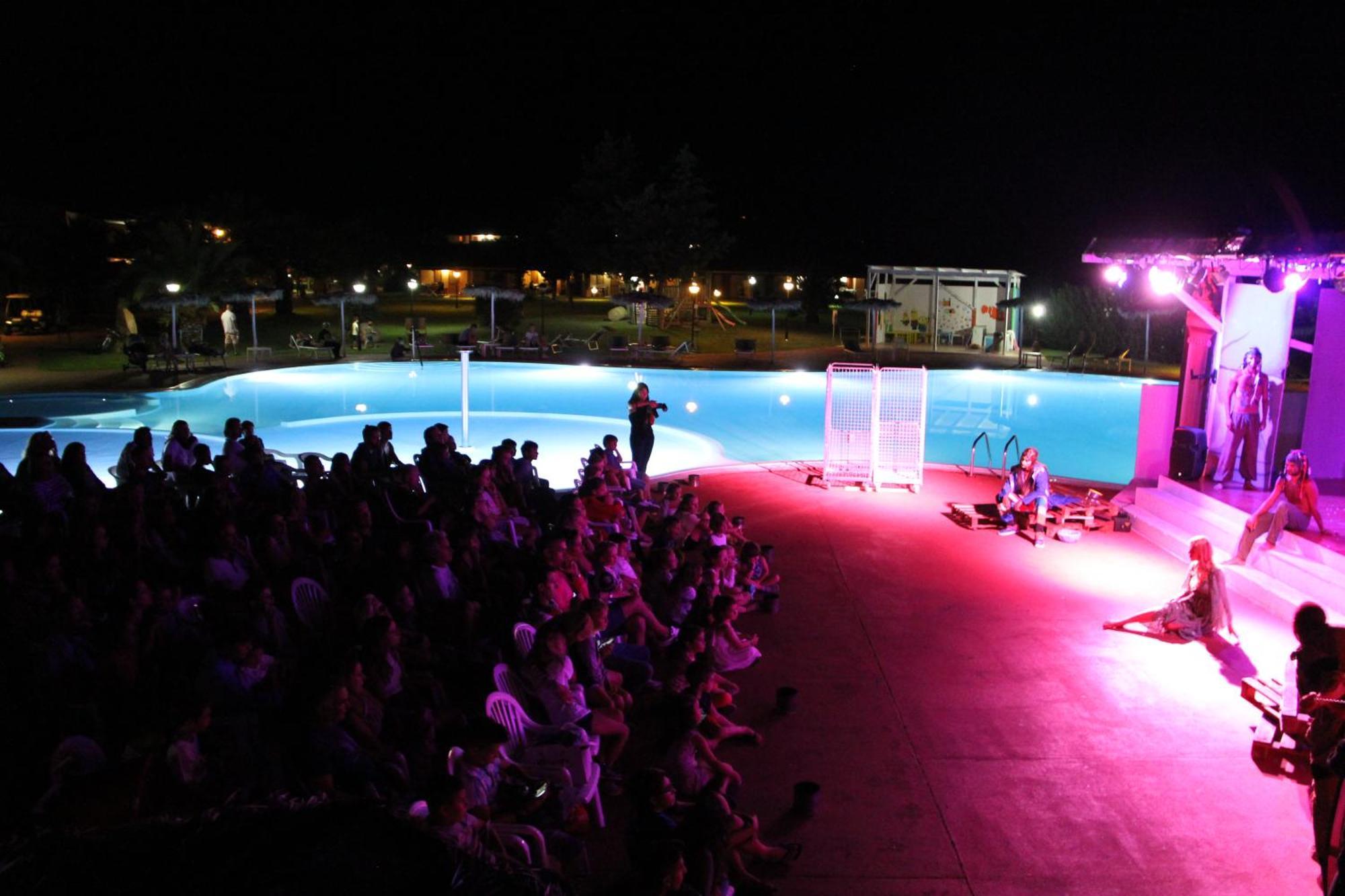Rey Beach Club Monte Nai Zewnętrze zdjęcie